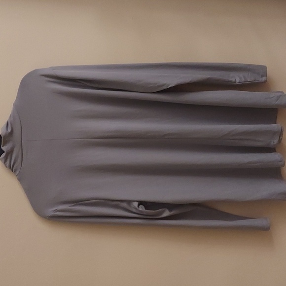 LANE BRYANT Long Sleeve Mock Turtleneck Longline Gray Top - Picture 10 of 12